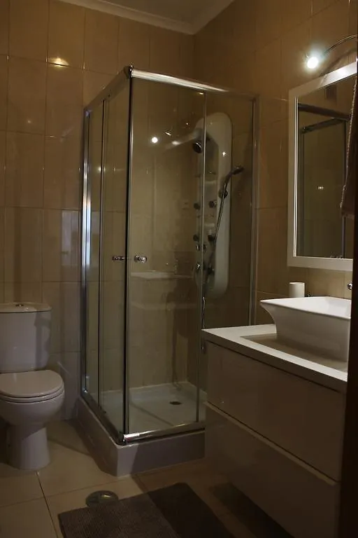 Bed & Breakfast Xenia Alojamento Local Bed and Breakfast Coimbra