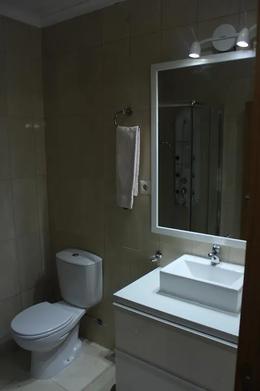 Xenia Alojamento Local Bed and Breakfast Coimbra Portugal