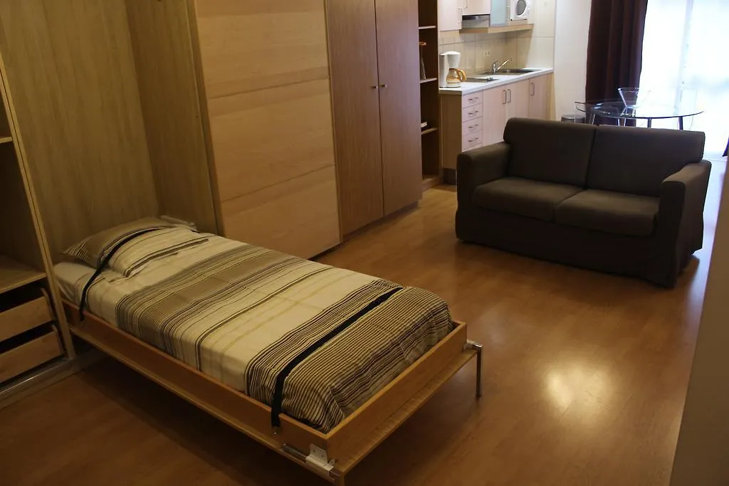Bed & Breakfast Xenia Alojamento Local Bed and Breakfast Coimbra
