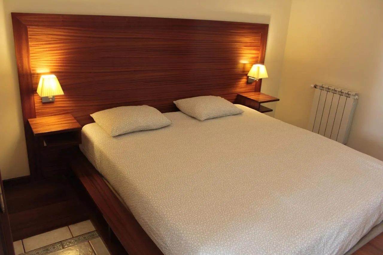 Bed & Breakfast Xenia Alojamento Local Bed and Breakfast Coimbra Portugal