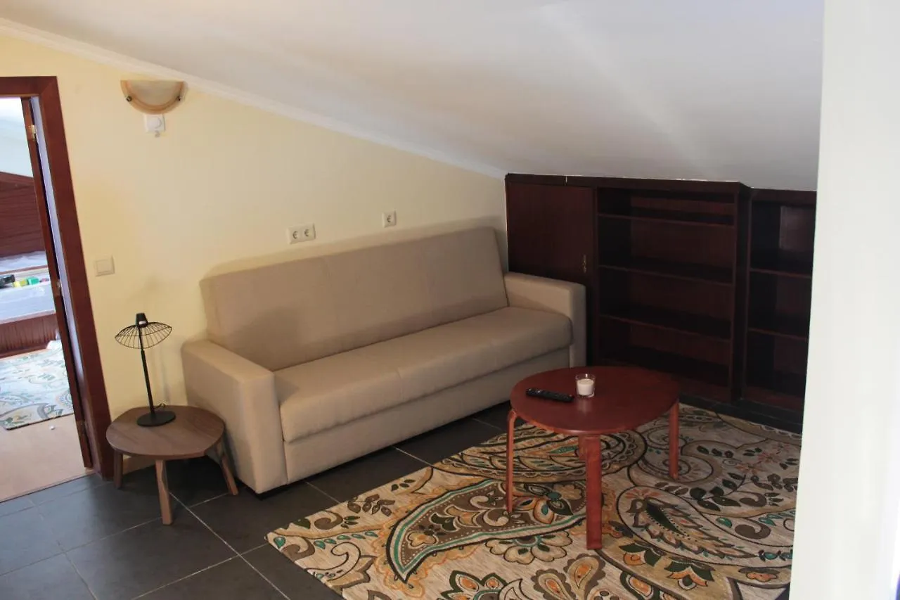 Bed & Breakfast Xenia Alojamento Local Bed and Breakfast Coimbra